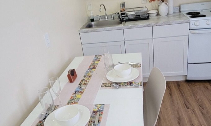 Calverton Apartment | Bright & Cozy Private Studio – Walk to Shops & Dining, Minutes from DC