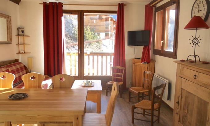 Valloire Apartment | Bright duplex, open view, private pool, ski-in ski-out, near Valloire center