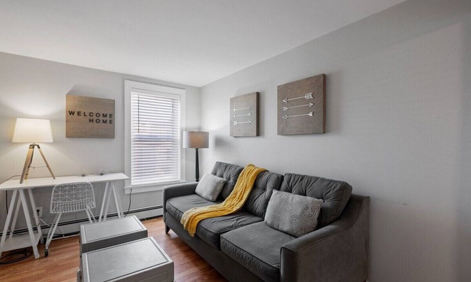 Rimmon Heights Apartment | Bright Modern Open Layout 2nd Flr Short to MidTerm