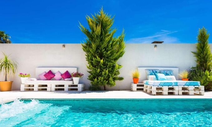 Sant Joan Villa | Bright modern villa with private pool