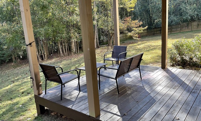 Sharpsburg House | Bright, Open, Stylish Space, Near Trilith Studios