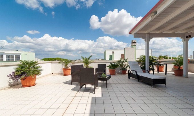 Nardo Apartment | Bright penthouse with large furnished terrace