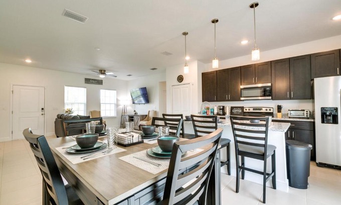 Ocala House | Bright, Pet-Friendly Home 16 Mi to Downtown Ocala
