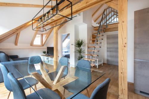 Ljubljana Old Town Apartment | Bright & Spacious Loft In The Heart Of Old Town
