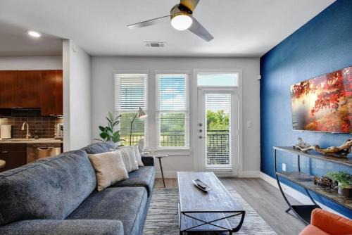 King William Apartment | Bright Stylish Studio Near Downtown