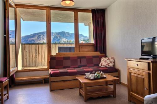 Saint-Etienne-en-Devoluy Apartment | Bright T2 - splendid view
