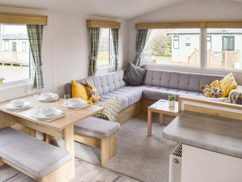 Knaresborough House | Brimham Retreat - Uk37641