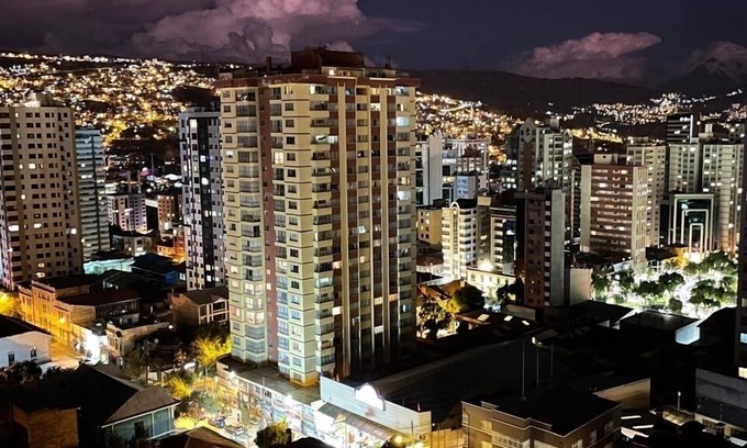 Downtown La Paz Apartment | Brisa del Altiplano, Sopocachi Family Department!