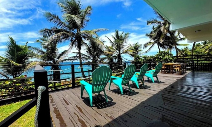 Islote House | Brisa Marina Beach House 681 Islote, Arecibo PR