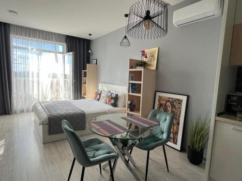 Holosiivskyj Apartment | British Quarter Studios