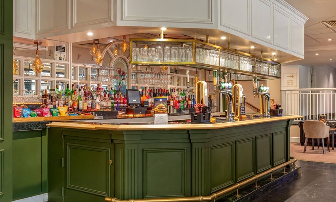 Catshill Hotel | Bromsgrove Hotel & Spa
