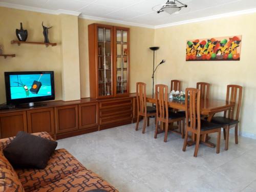 El Pinell de Brai House | bronx