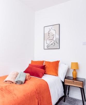 Barrow-in-Furness House | Brown Ball