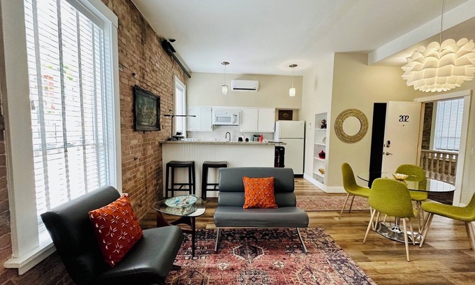 Bisbee Hotel | Brownstone Loft Suite-Historic Building in the Heart of Historic Downtown Bisbee