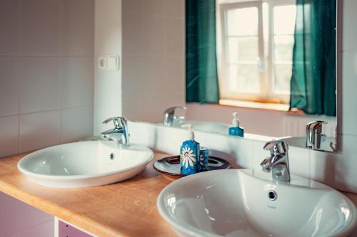 Vorosto Apartment | Bruderhaus 18