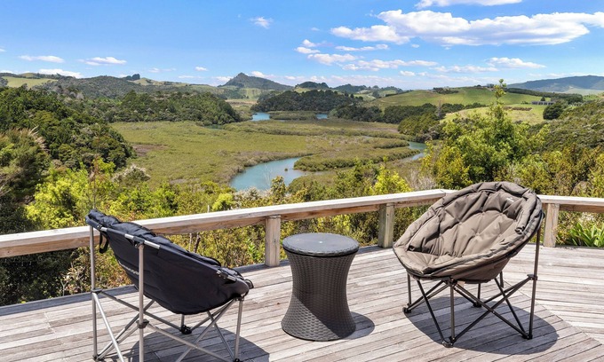 Onerahi House | Bruichladdich - Whangarei Private Room