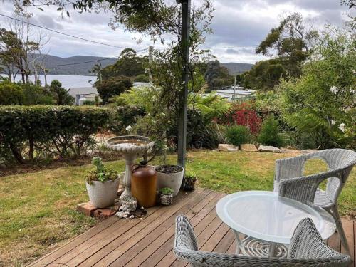 Adventure Bay House | Bruny Serenade