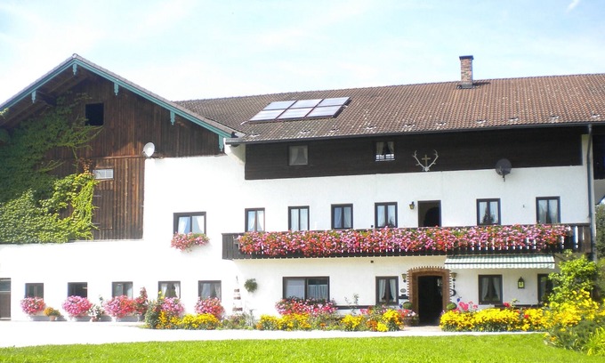 Eggstatt Other | Bucherhof idyllic single location near the forest with its own lake, pure nature.