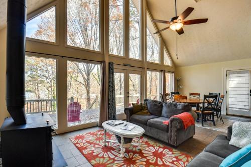 Buckhead House | Buckhead Home with On-Site Lake Oconee Access!