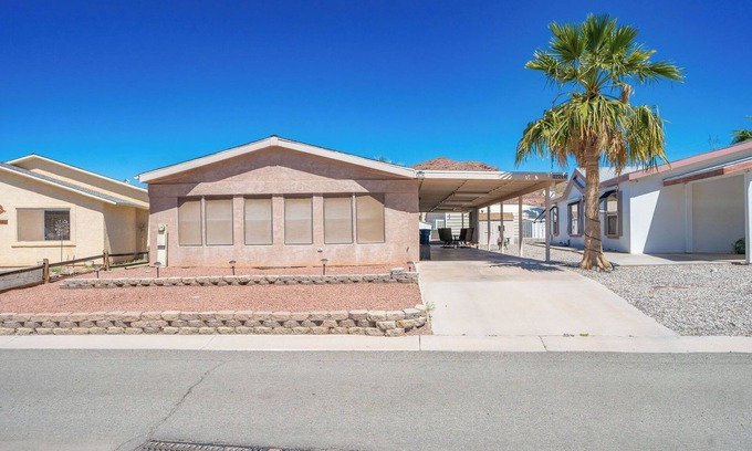 Parker Strip House | Buckskin Tango Hideaway