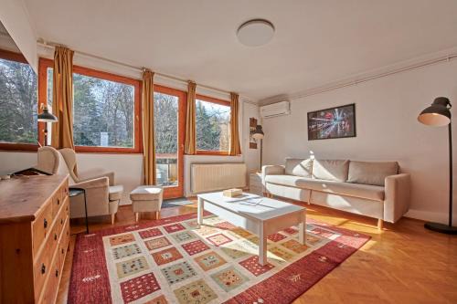 Kutvolgy Apartment | Buda Hills Hideout