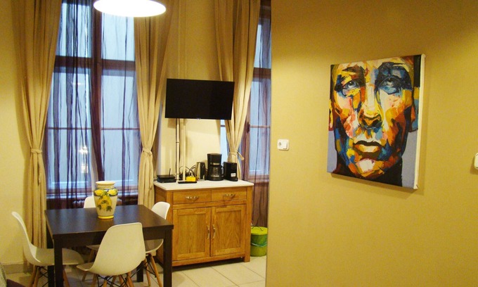 Belvaros - Lipotvaros Apartment | Budapest: Budapest apartment in the center