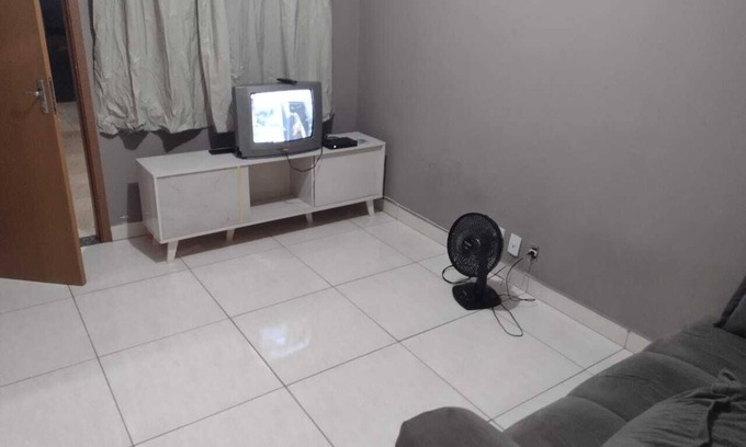 Cidade Ocidental House | Budget Accommodation Home with Leisure