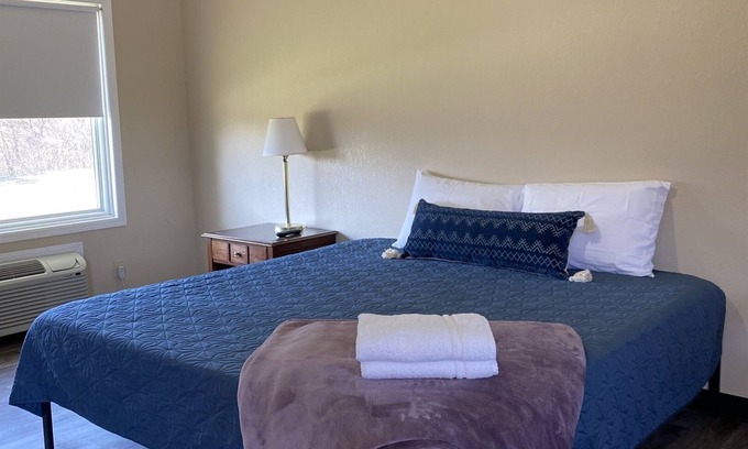 Prescott House | Budget-Friendly Comfort for Extended Stays