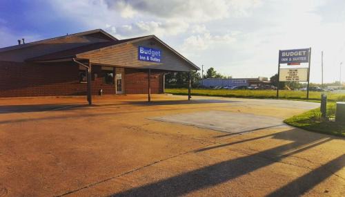 Siloam Springs Hotel | Budget Inn and Suites Siloam Springs