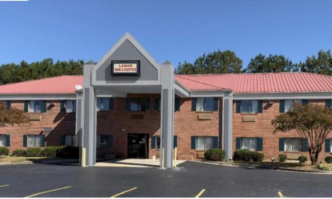 Barnesville Hotel | Budget Inn, Hwy 41