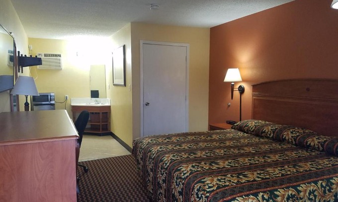 Keokuk Hotel | Budget Inn - Keokuk