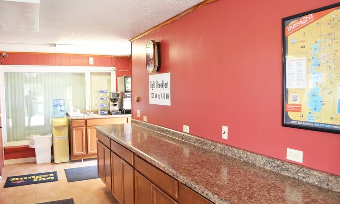 Fairmont Hotel | Budget Inn