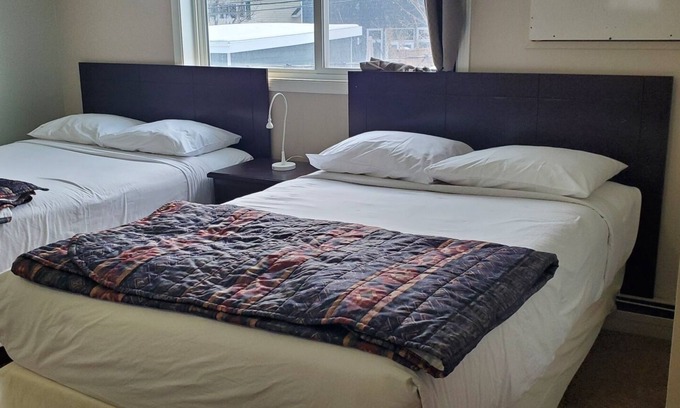 Saskatoon Downtown Hotel | Budget Lodge