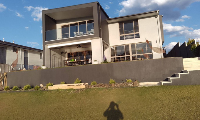 Port Macquarie House | Buena Vista Canal View, luxurious centrally located home to attractions.