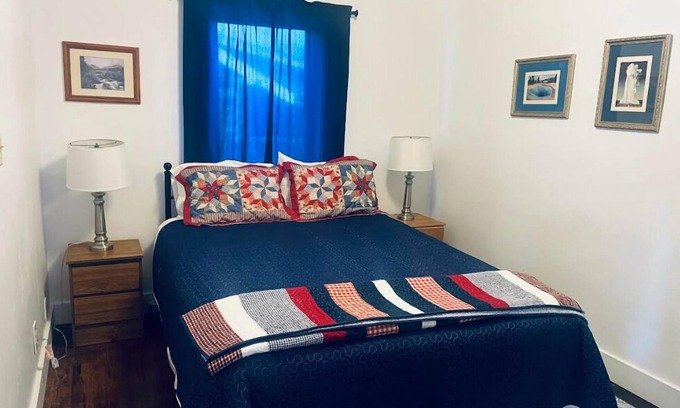 Cody House | Buffalo Cabin- pet friendly, wraparound porch, walking distance to downtown