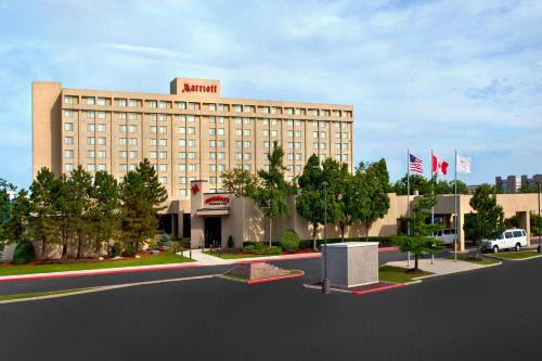 Amherst Hotel | Buffalo Marriott Niagara