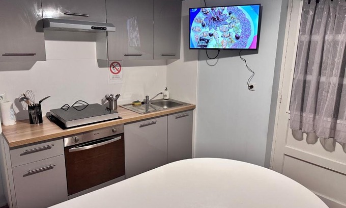 Saumur Apartment | Bugle