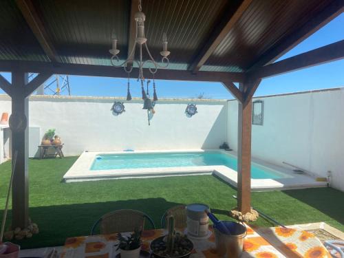 Bollullos de la Mitacion House | Buhardilla andaluza con piscina compartida