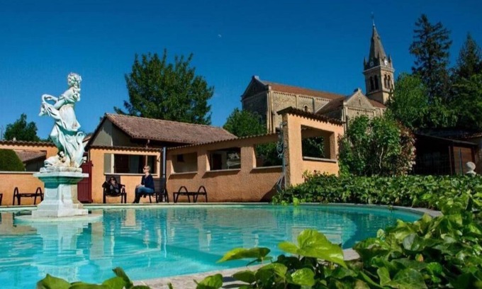 Saint-Georges-d'Esperanche House | Bungalow Familial