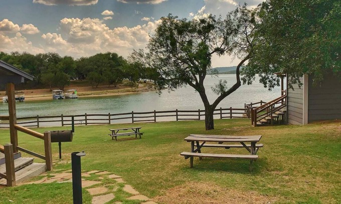 Graford House | Bungalow #6 at Possum Kingdom Lake