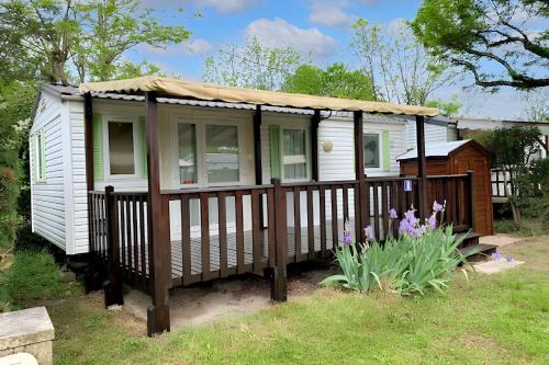 Sampzon House | Bungalow Charmant à Sampzon 32 m² avec Vue Montagne