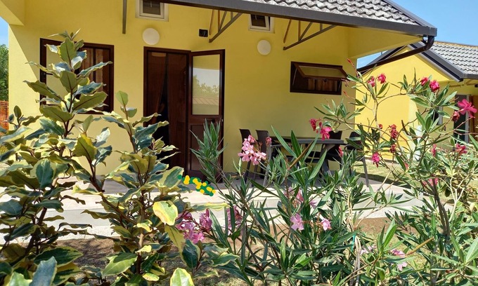 Ghetto Case Gottardo House | Bungalow Fuin 21 (CIN IT027044B4I3AB7YZ7)