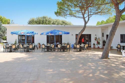 Lido del Sole Apartment | Bungalow in a resort in Lido del Sole with terrace
