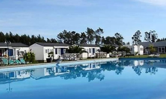 Burinhosa House | Bungalow T2 Inserido no Parque de Campismo Lands Hause.capacidade Para 4 Pessoas