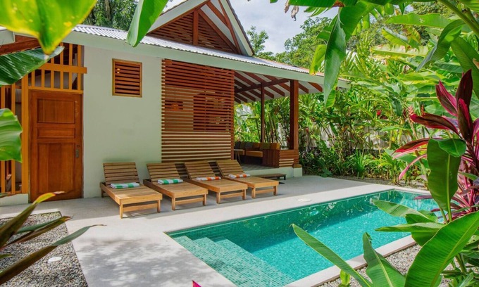 Puerto Viejo de Talamanca House | Bungalow Tropi: cozy & quiet with private pool