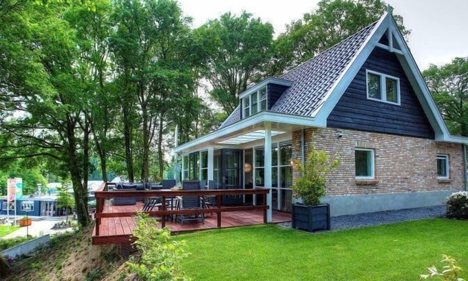 Belfeld House | Bungalow with 3 bedrooms and a terrace