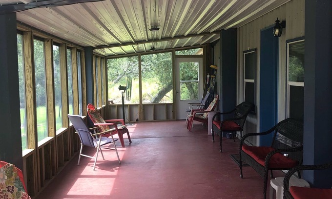 Rockport House | Bungalow with free WiFi and DirecTV with movie channels.