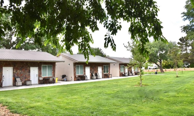 La Verkin House | Bunkhouse 11B With Wifi and TV