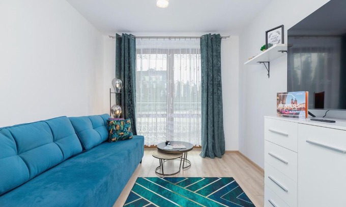 Debniki Apartment | Bunscha Apartment Dębniki Cracow by Noclegi Renters