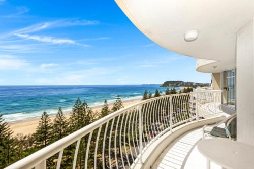 Miami Apartment | Burleigh Surf - Hosted by Burleigh Letting